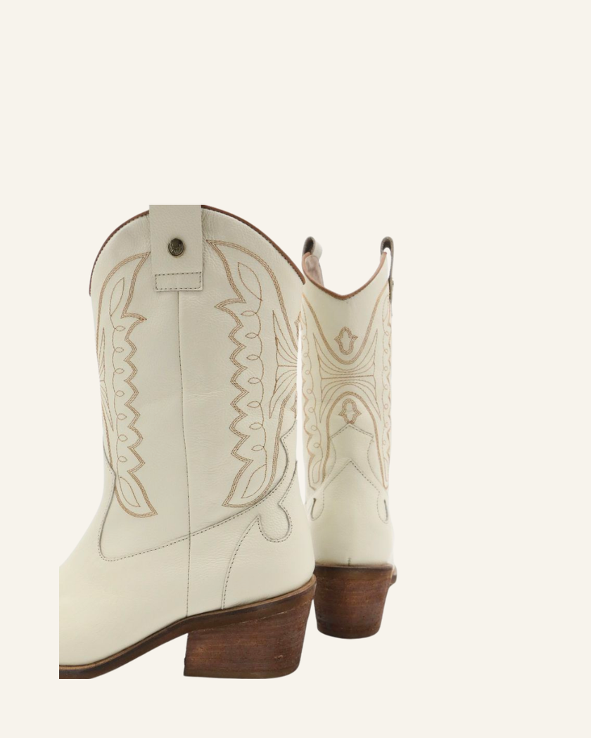 The Sierra Bone Boot